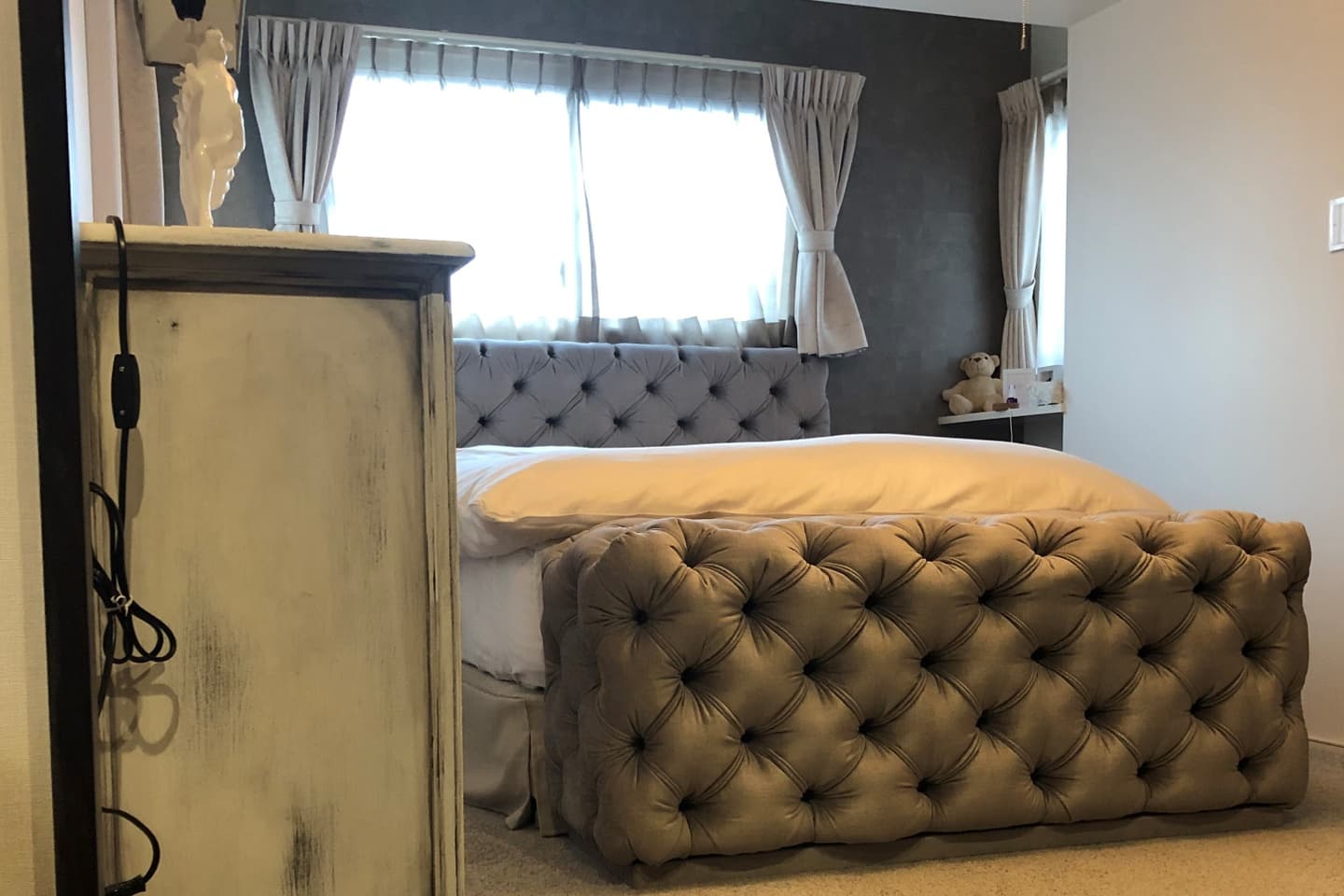 創作　ボタン締めスツール